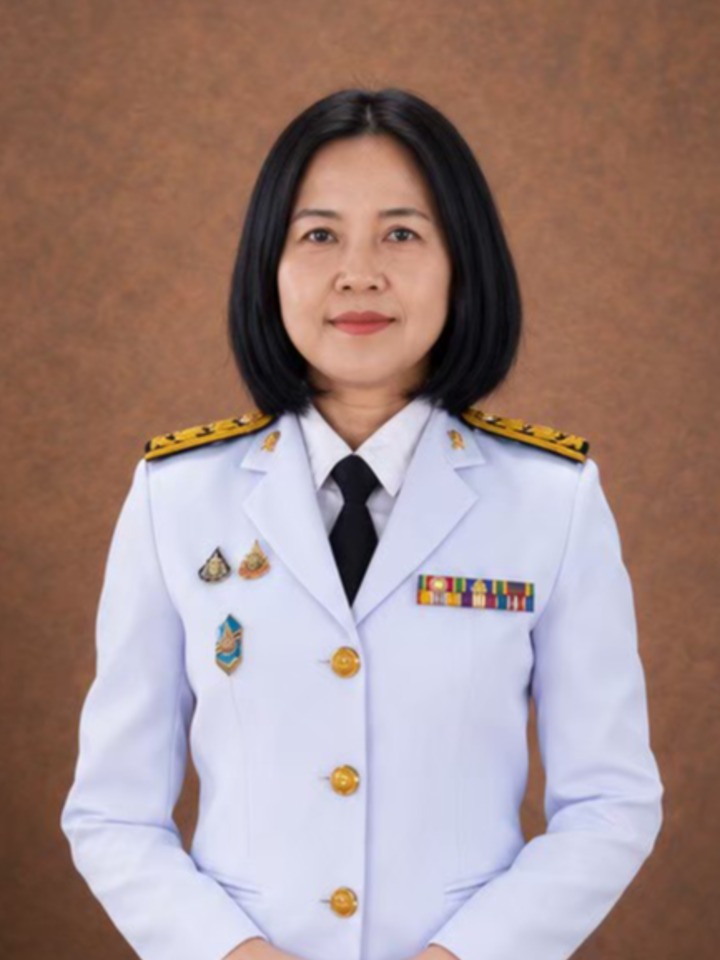 นางศิริลักษณ์ ปลั่งวิจิตร